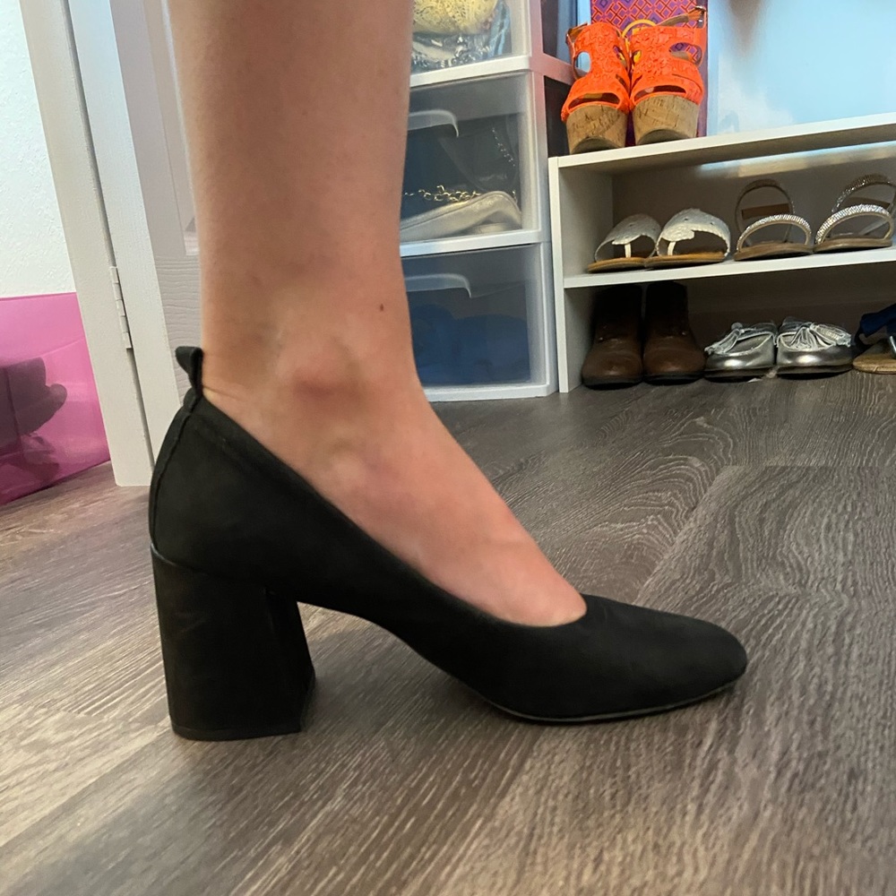 Black professional heels